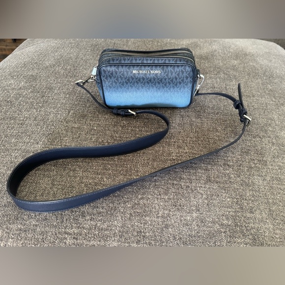 Michael Kors Ombré Blue Crossbody Bag - Picture 6 of 8